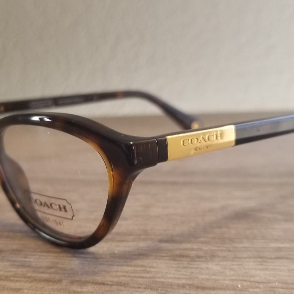 Coach dark tortoise Maria frames. Brand ne…